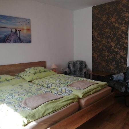 Anita Apartman Бік Екстер'єр фото